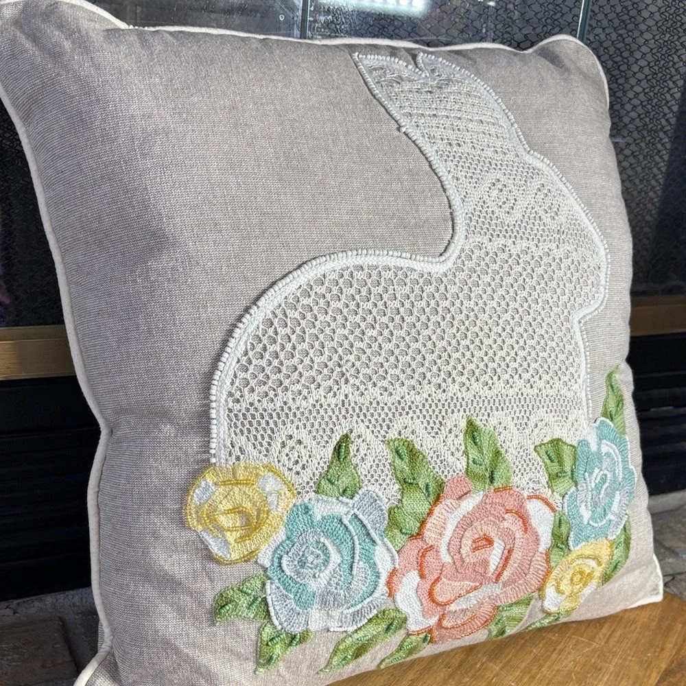 Embroidered Bunny w/Roses Throw Pillow Easter Lace‎ Beaded Removable Cover 17